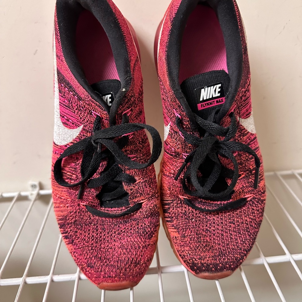 Nike fly knit
